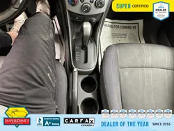 Vehicle photo 30