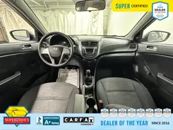 Vehicle photo 22