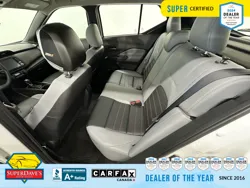 Vehicle photo 21