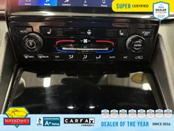 Vehicle photo 14