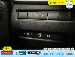 Vehicle photo 18