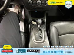 Vehicle photo 30