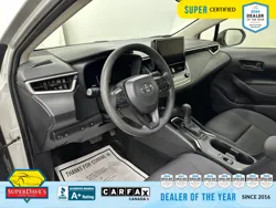Vehicle photo 17