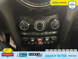 Vehicle photo 25