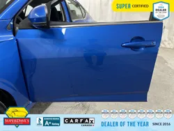 Vehicle photo 15