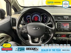 Vehicle photo 24