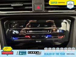 Vehicle photo 28