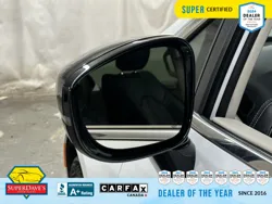 Vehicle photo 14