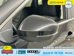 Vehicle photo 13