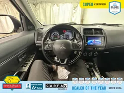 Vehicle photo 23