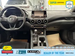 Vehicle photo 17