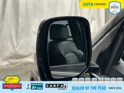 Vehicle photo 14