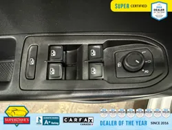 Vehicle photo 15