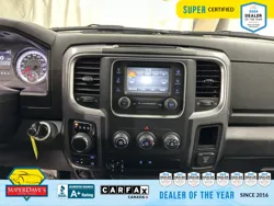 Vehicle photo 25