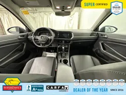 Vehicle photo 22