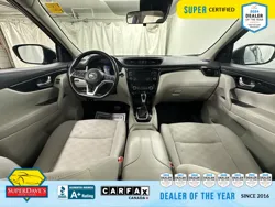 Vehicle photo 22