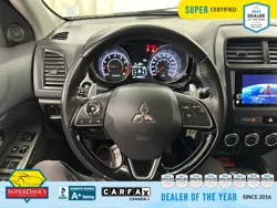Vehicle photo 24