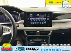 Vehicle photo 25