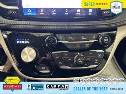 Vehicle photo 28