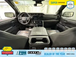 Vehicle photo 24