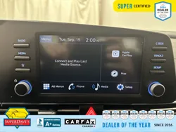 Vehicle photo 25
