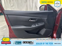 Vehicle photo 16
