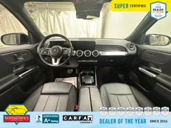 Vehicle photo 21
