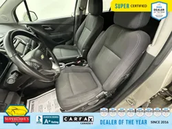 Vehicle photo 18