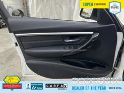 Vehicle photo 16