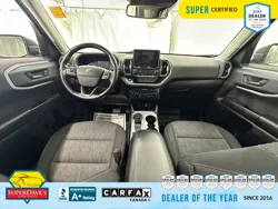 Vehicle photo 22