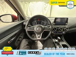 Vehicle photo 23
