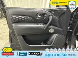 Vehicle photo 16