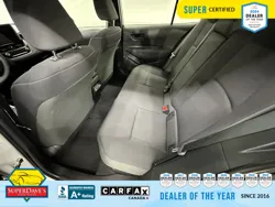Vehicle photo 21