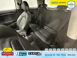 Vehicle photo 19