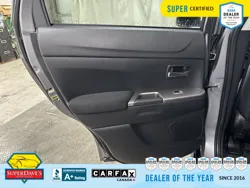 Vehicle photo 20