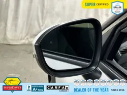 Vehicle photo 14