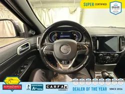 Vehicle photo 23
