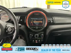 Vehicle photo 22
