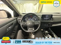 Vehicle photo 24