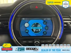 Vehicle photo 23