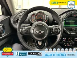 Vehicle photo 23