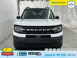 Vehicle photo 25