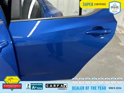 Vehicle photo 19