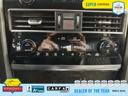 Vehicle photo 28