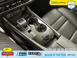 Vehicle photo 28