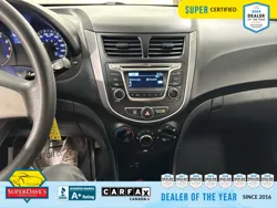 Vehicle photo 25