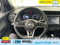 Vehicle photo 24
