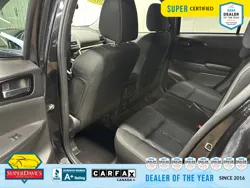 Vehicle photo 21
