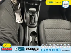 Vehicle photo 30
