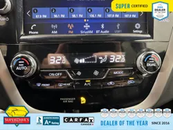 Vehicle photo 28